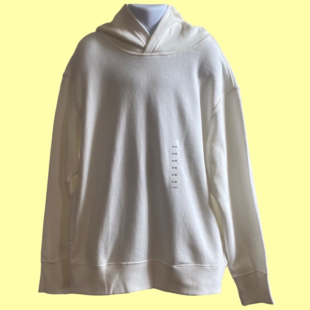 ⭐️4/$30 Uniqlo Pullover Hoodie